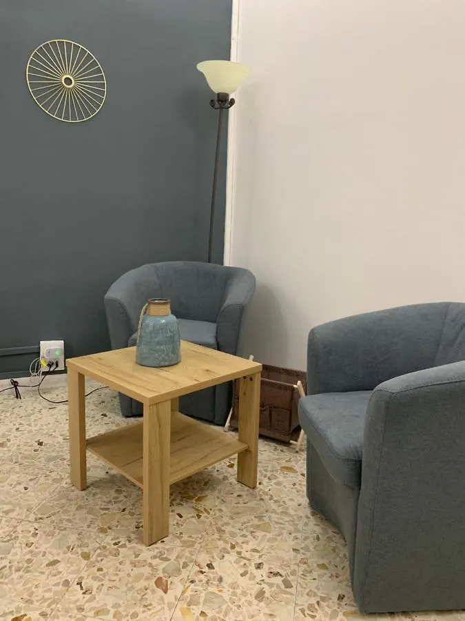 Corte Sant'Anna Apartment パレルモ 0*,
